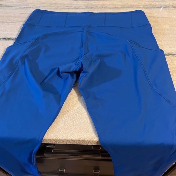 Lululemon Fast and Free High-Rise Tight- FLAWED - Picture 6 of 16